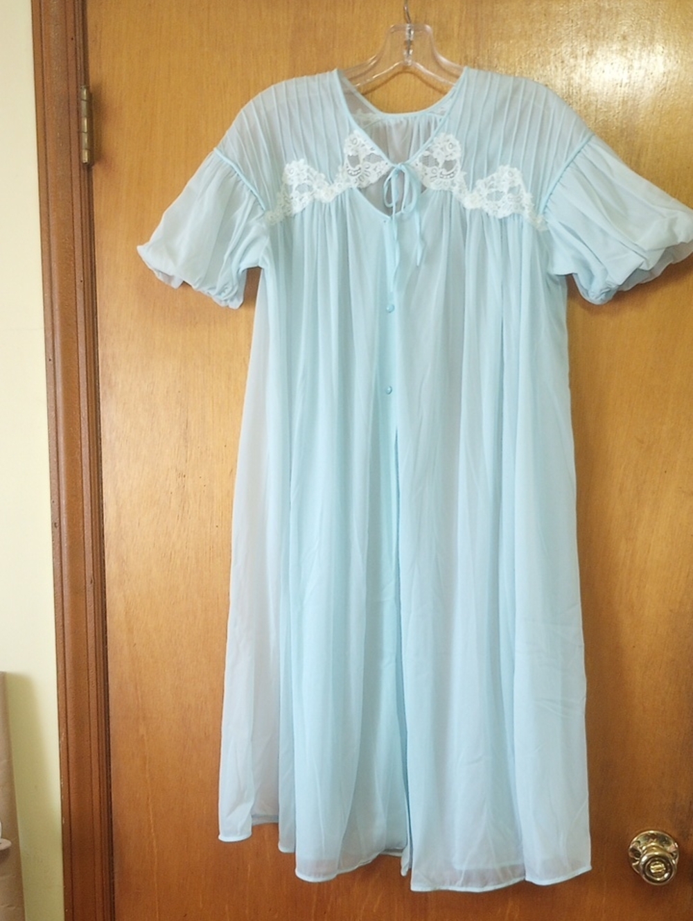 Classic Traditional Pastel Blue Sheer Summer Feminine Robe w/ White Lace, Med?